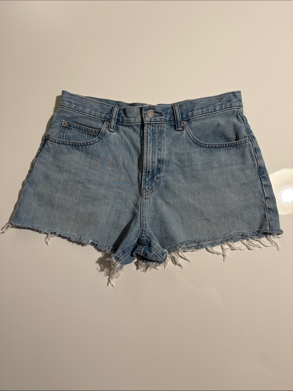 Uniqlo Light Blue Denim Frayed Hem Shorts Sz 10